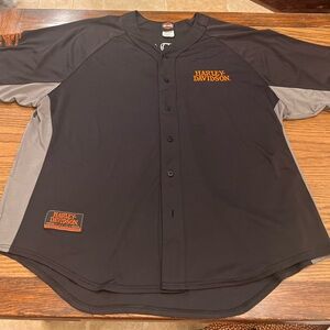 Harley Davidson black & grey button up